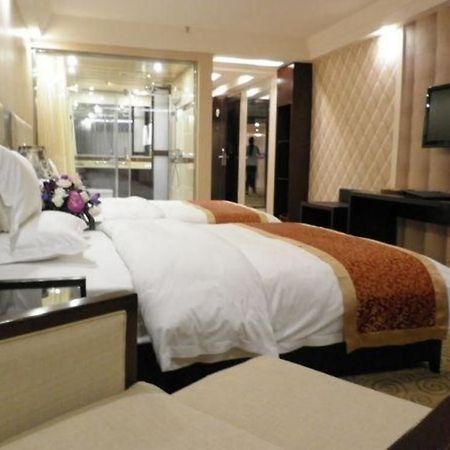 Zunhuang Holzd Ay Hotel Чэнду Экстерьер фото